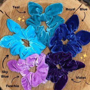 ✨ NWT Silk Velvet Bow Scrunchies ✨